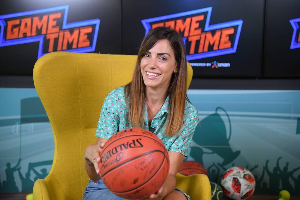 ΟΠΑΠ Game Time με την Ελισάβετ Σπανού στον παλμό του Ελλάδα - Μ. Βρετανία