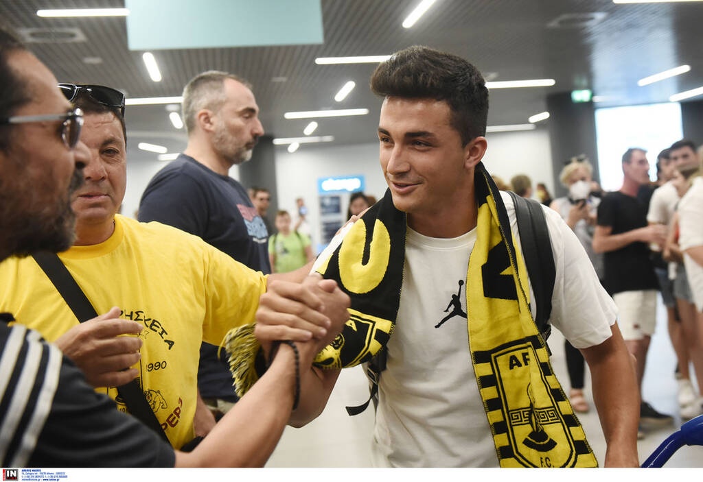 Άρης: Στη Θεσσαλονίκη ο Γκαρθία, τον υποδέχθηκαν οπαδοί (photos)