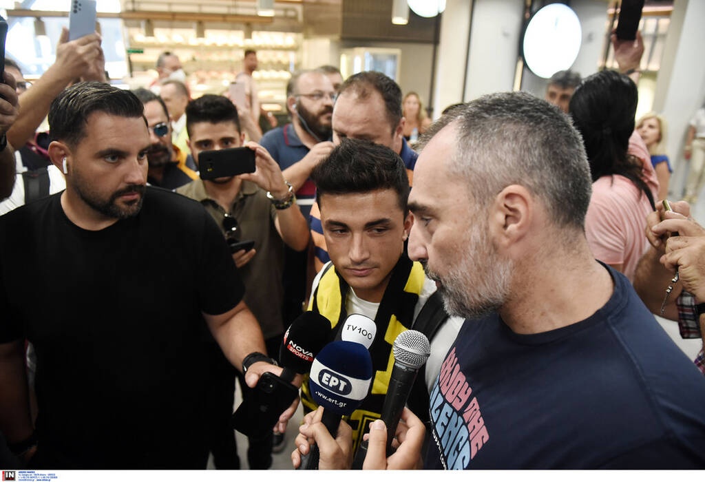 Άρης: Στη Θεσσαλονίκη ο Γκαρθία, τον υποδέχθηκαν οπαδοί (photos)