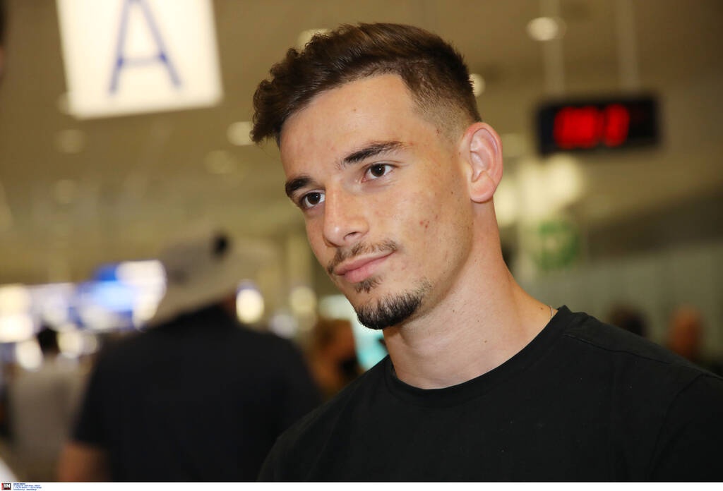 Ολυμπιακός: «Πάτησε» Ελλάδα ο Λέιντνερ - «Χαρούμενος που έρχομαι σε μια μεγάλη ομάδα» (photos)