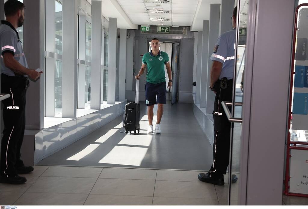 Παναθηναϊκός: Στην Πράγα η αποστολή - Μαζί με Γιοβάνοβιτς ο Αλαφούζος (photos)