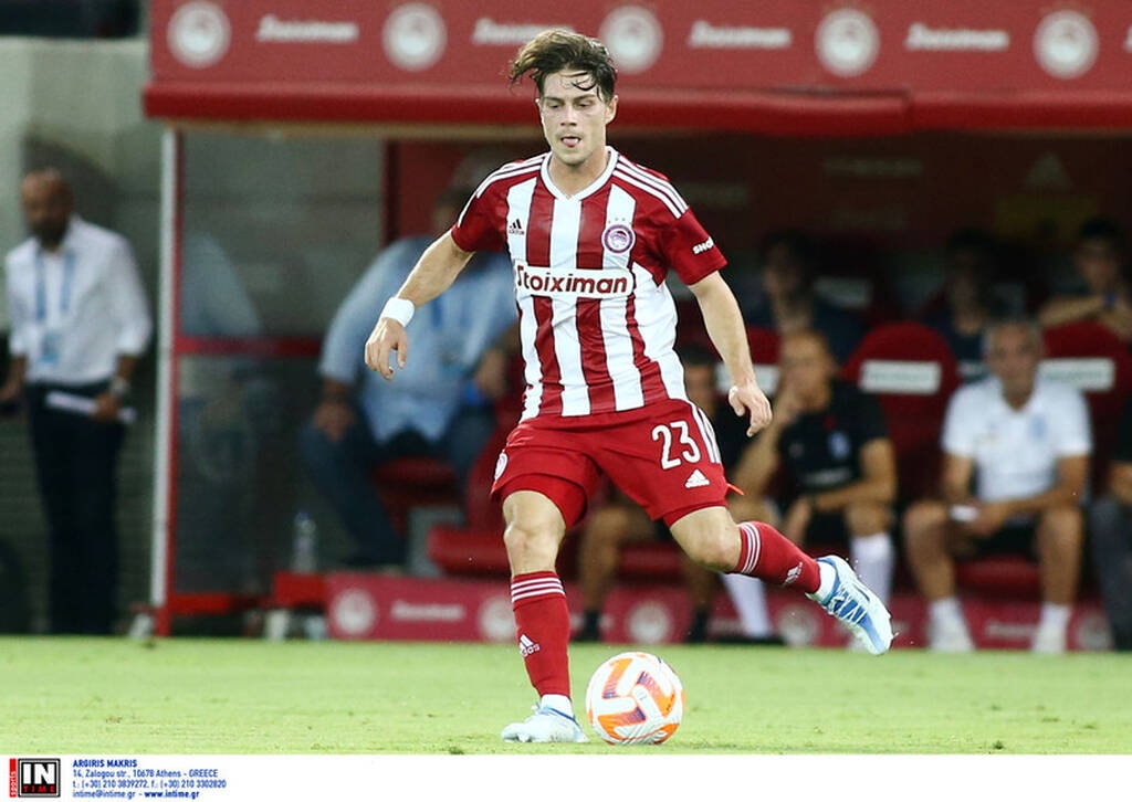 Ολυμπιακός-ΠΑΣ Γιάννινα 2-0: Ζόρικη πρεμιέρα, αλλά έκανε τη δουλειά με Βαλμπουενά