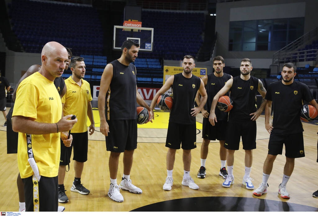 ΑΕΚ: Η πρώτη προπόνηση της «Βασίλισσας» (photos)