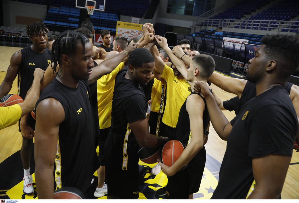ΑΕΚ: Η πρώτη προπόνηση της «Βασίλισσας» (photos)
