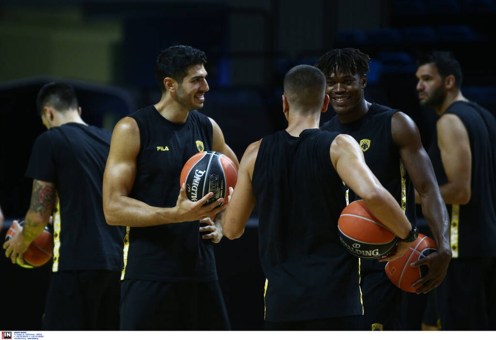 ΑΕΚ: Η πρώτη προπόνηση της «Βασίλισσας» (photos)