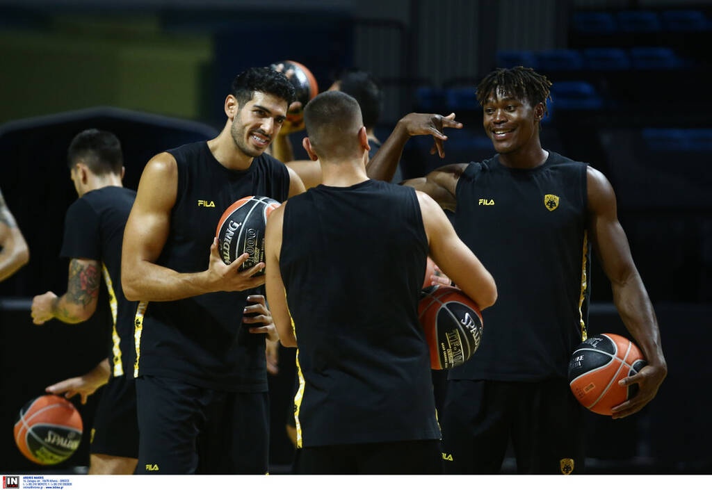 ΑΕΚ: Η πρώτη προπόνηση της «Βασίλισσας» (photos)