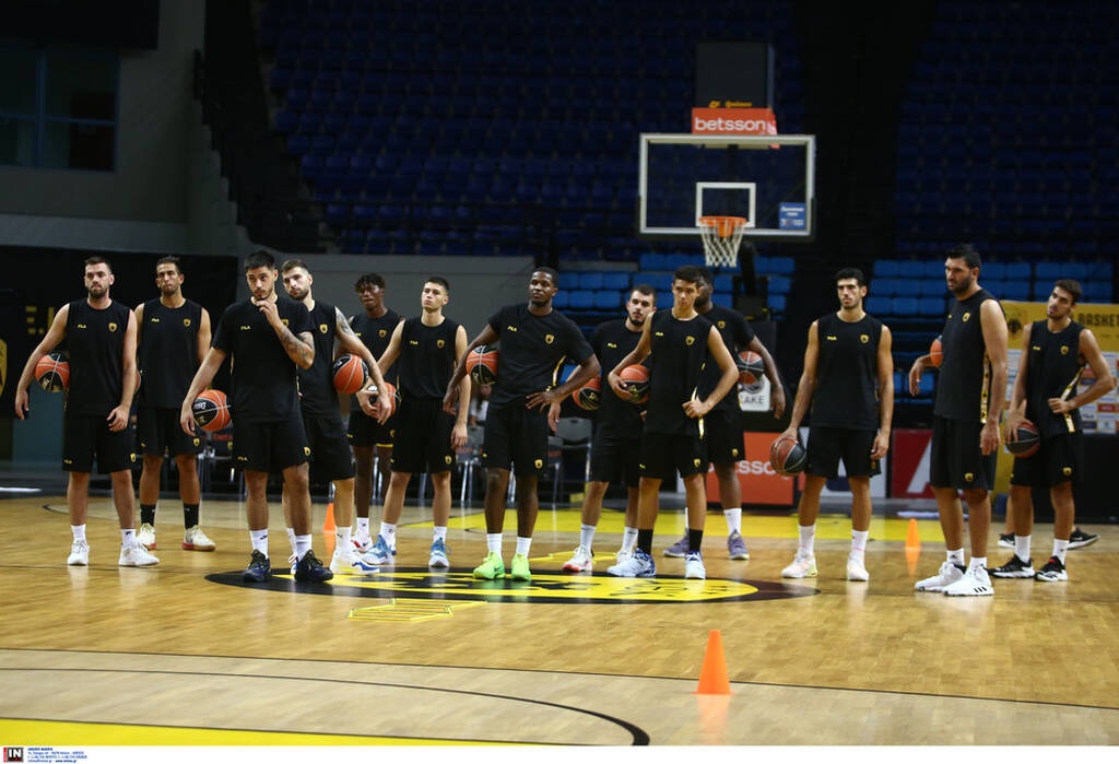 ΑΕΚ: Η πρώτη προπόνηση της «Βασίλισσας» (photos)