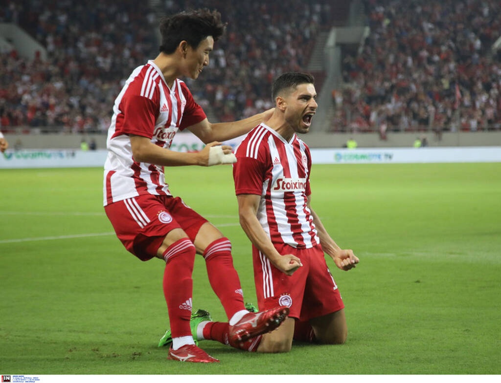 Ολυμπιακός-Απόλλων Λεμεσού: Γκολ από τα αποδυτήρια ο Μασούρας, πήρε φωτιά το «Γ. Καραϊσκάκης» (pics)