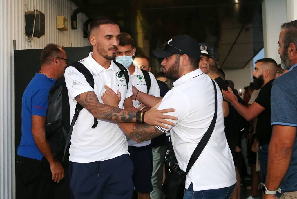 Παναθηναϊκός: Εντυπωσιακή υποδοχή στο Ηράκλειο – «Πρωταθλητή σε θέλουμε»! (Videos+Photos)