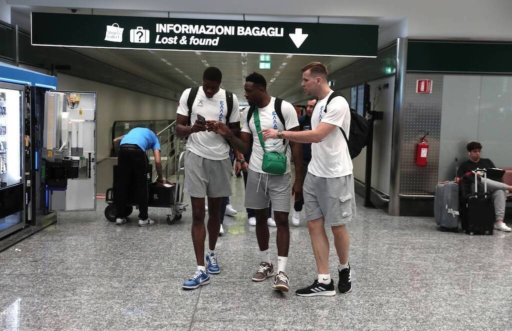 Eurobasket 2022: Έφτασε στο Μιλάνο η Εθνική (photos)