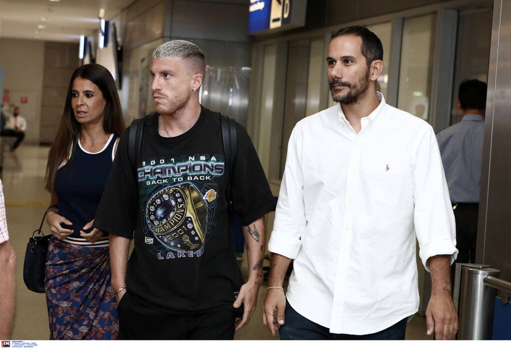 Ολυμπιακός: Στην Ελλάδα για τις υπογραφές ο Μπιέλ