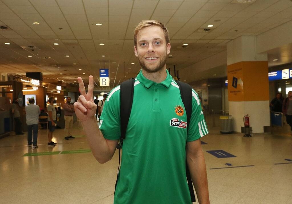 Παναθηναϊκός ΟΠΑΠ: Στην Αθήνα ο Ουόλτερς - «Ανυπομονώ να παίξω στο ΟΑΚΑ» (photos+video)