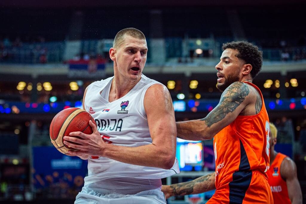 Eurobasket: Ξεκίνημα με κατοστάρα για την Σερβία (videos)