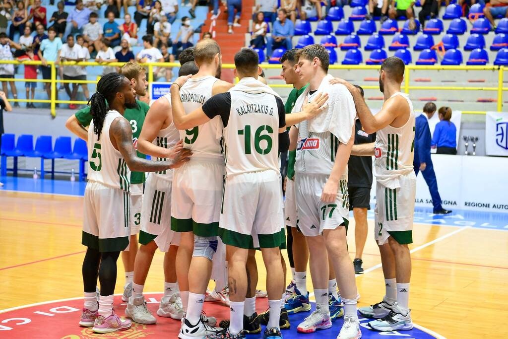 Ο Παναθηναϊκός γύρισε από το -24 και κέρδισε το φιλικό με τη Βαρέζε