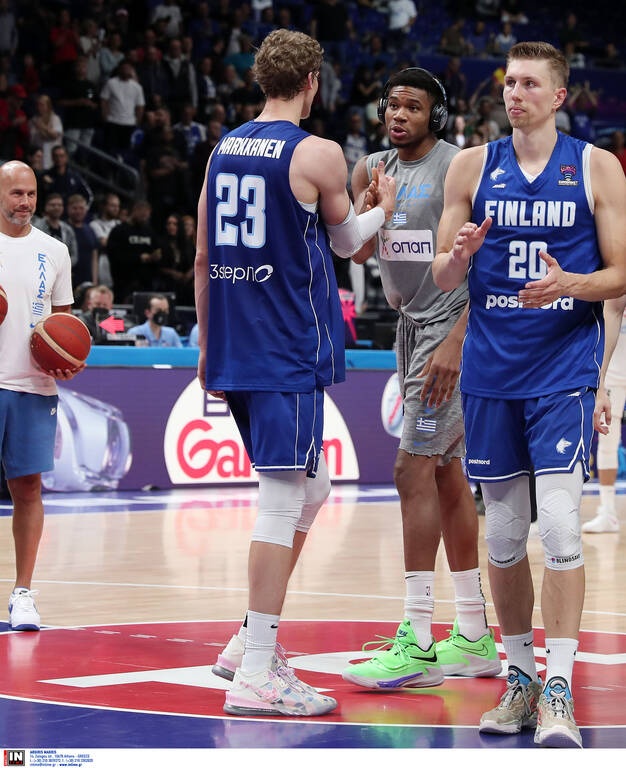 Eurobasket 2022: Δεν κρατιέται ο Γιάννης Αντετοκούνμπο - Στο παρκέ την ώρα του Ισπανία-Φινλανδία