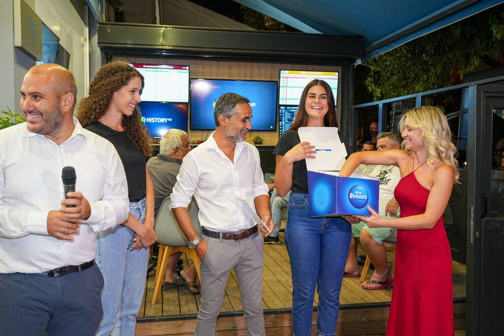 Football night με διασκέδαση και εκπλήξεις στα καταστήματα ΟΠΑΠ (photos+video)