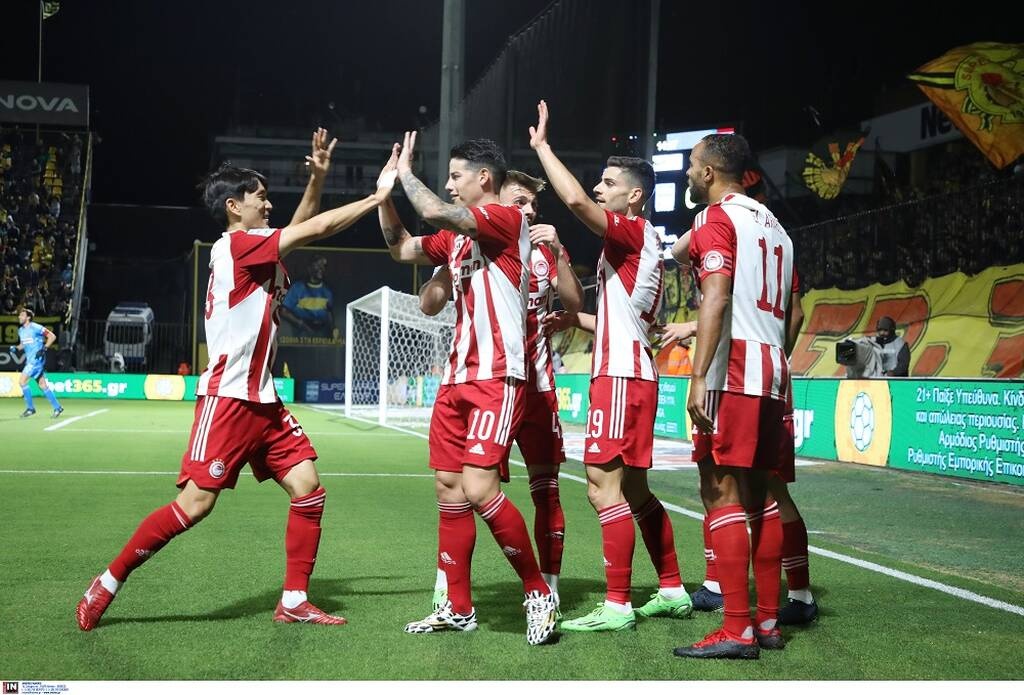 Άρης-Ολυμπιακός 2-1: Μαγική ανατροπή και «κίτρινο» το ντέρμπι (photos)