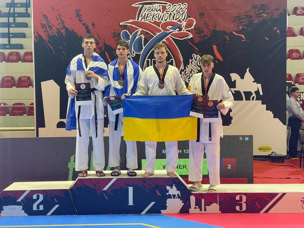 Ταεκβοντό: Γαλανόλευκη η κορυφή της Ευρώπης  - Πρώτος ο Θολιώτης, δεύτερος ο Παπαδόπουλος