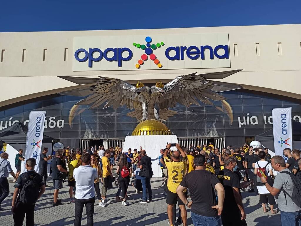 ΑΕΚ: Οι πρώτες εικόνες από την Opap Arena - Ξεσηκωμός στη Νέα Φιλαδέλφεια (videos)