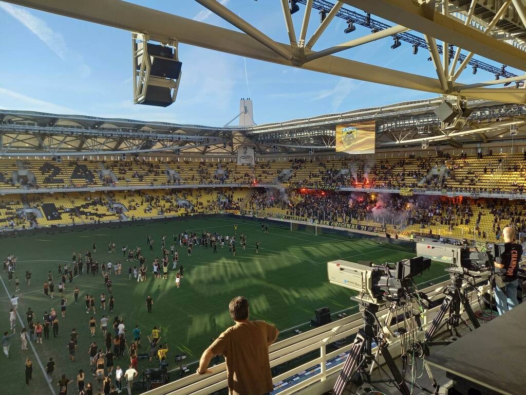 Παροξυσμός στην OPAP Arena - Η πρόβα με τη λέξη ΑΕΚ στο κέντρο του γηπέδου