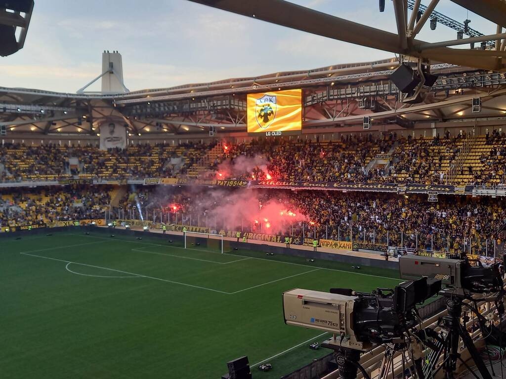 AEK: Γεμίζει και παίρνει «φωτιά» η ΟPAP Arena (photos)