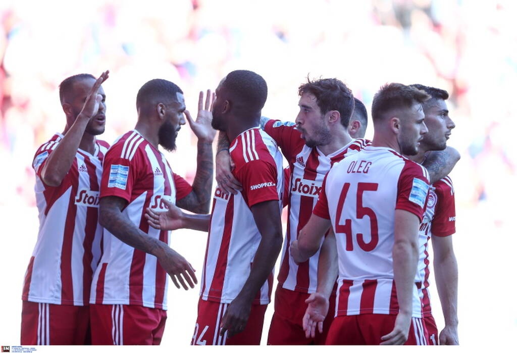 Ολυμπιακός-Ατρόμητος 2-0: Με υπογραφή Μπακαμπού στο ντεμπούτο του Μίτσελ (photos)