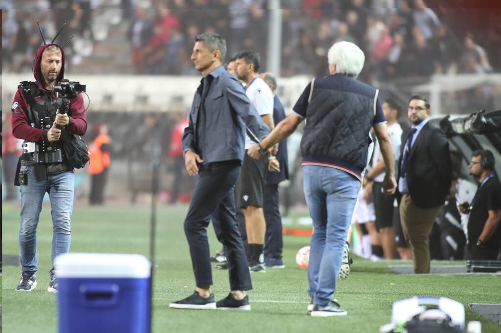 ΠΑΟΚ-Παναθηναϊκός: Θερμή χειραψία Λουτσέσκου-Γιοβάνοβιτς (Photos)