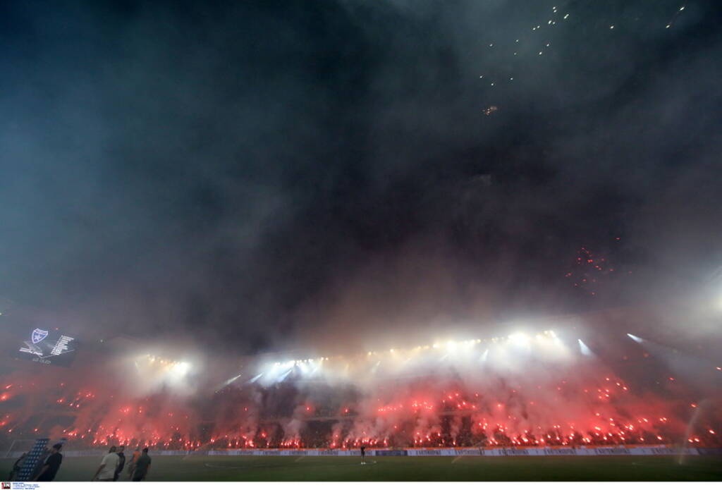 AEK-Iωνικός: Πήρε «φωτιά» η OPAP Arena - Ο λόγος που καθυστέρησε η πρώτη ιστορική σέντρα