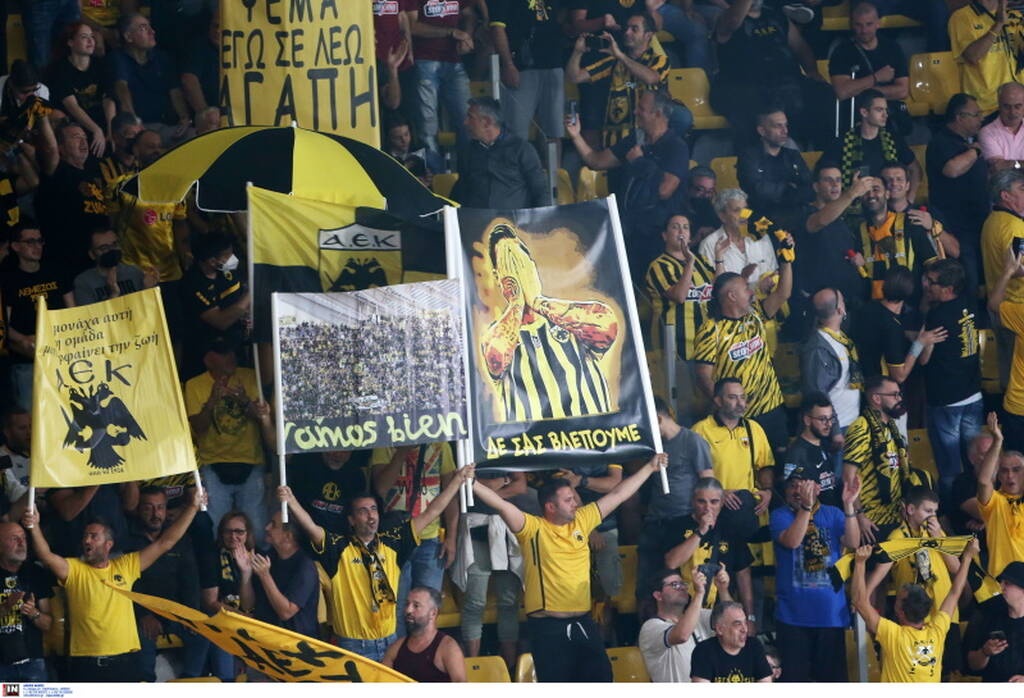 ΑΕΚ-Ιωνικός: Έγινε η νύχτα μέρα στην OPAP Arena - Συγκλονιστικό πανό, μαγική ατμόσφαιρα (photos)