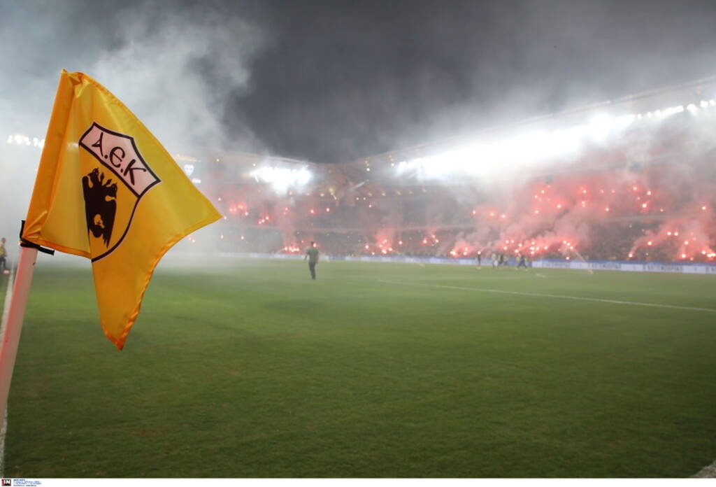 ΑΕΚ-Ιωνικός: Έγινε η νύχτα μέρα στην OPAP Arena - Συγκλονιστικό πανό, μαγική ατμόσφαιρα (photos)