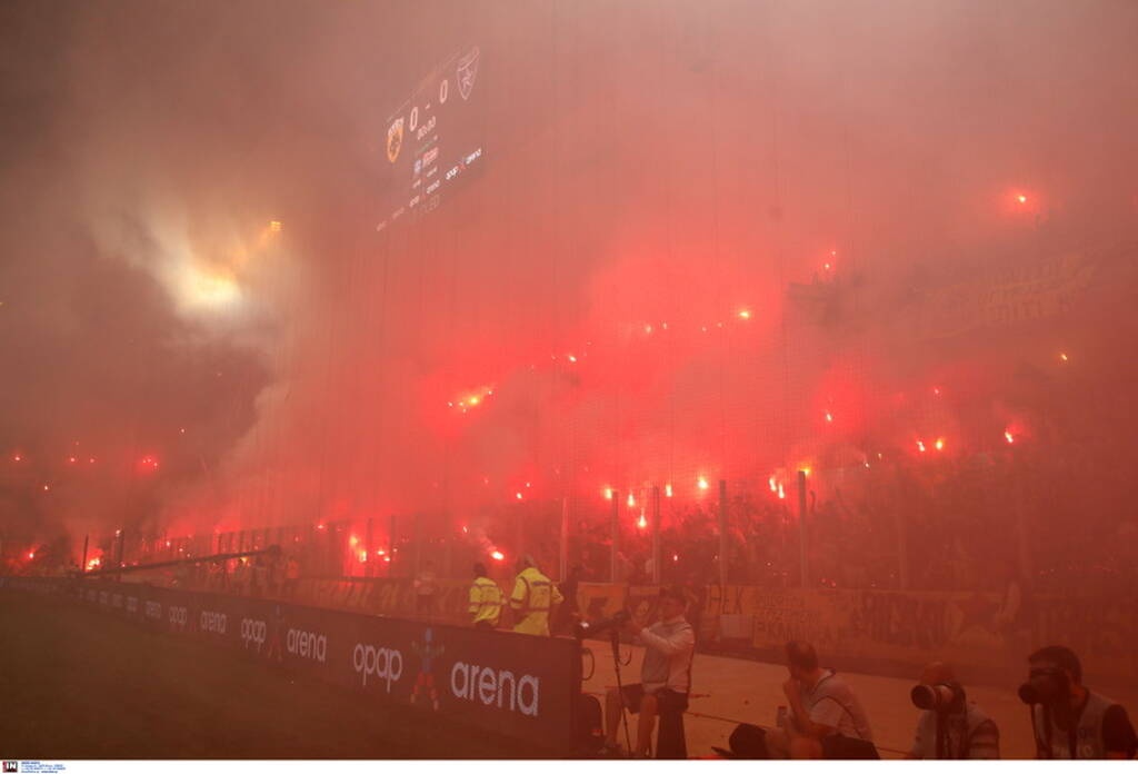 AEK-Iωνικός: Πήρε «φωτιά» η OPAP Arena - Ο λόγος που καθυστέρησε η πρώτη ιστορική σέντρα