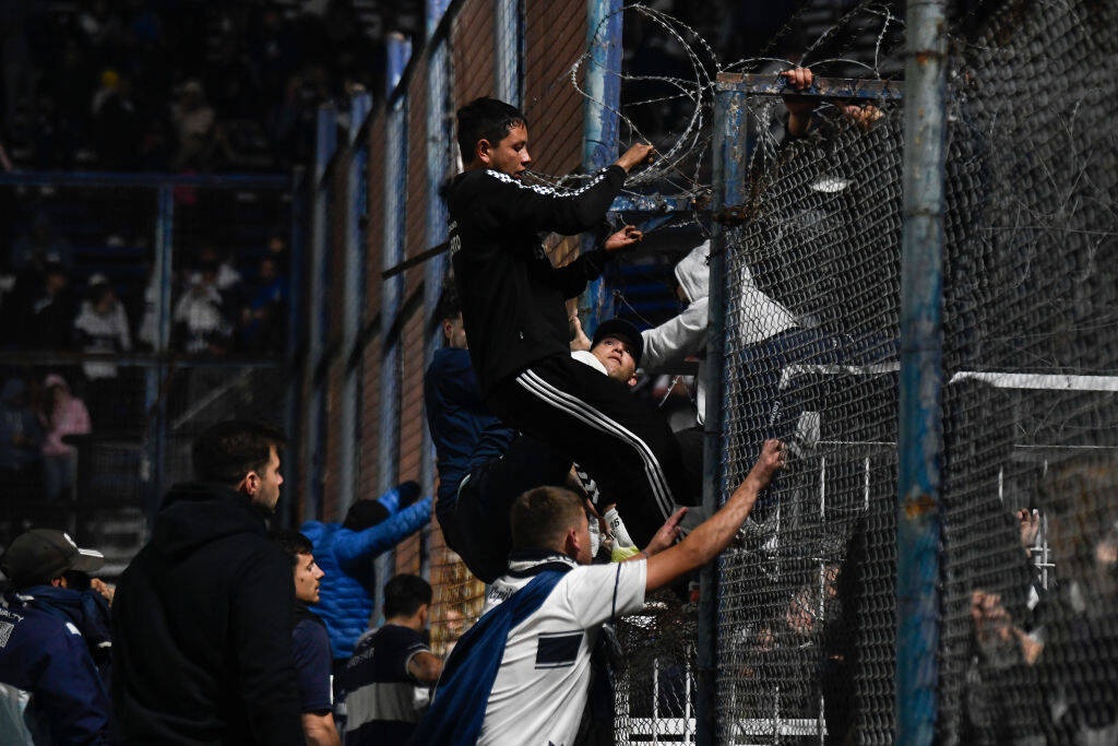 Gustavo Garello/Jam Media/Getty Images, Ideal Images