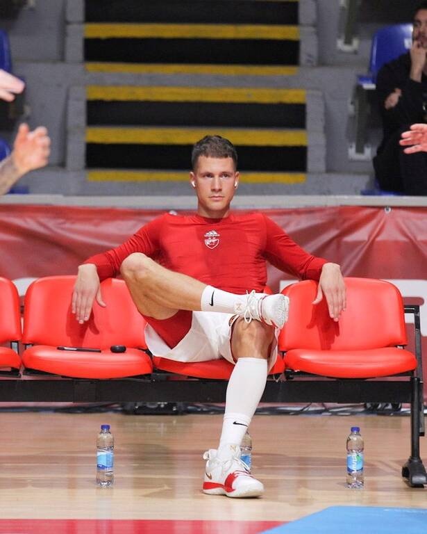 Ερυθρός Αστέρας-Μπάγερν Μονάχου: Ντεμπούτο για τον Νέντοβιτς - Κανονικά στην δωδεκάδα (video+photos)