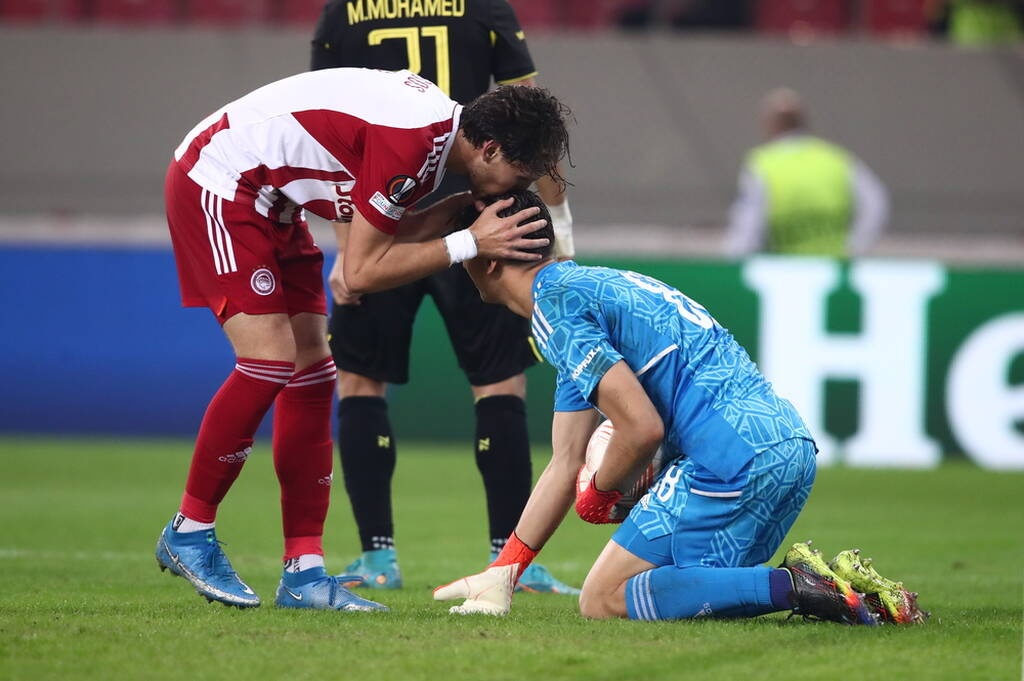 Ολυμπιακός-Ναντ 0-2:  «Αχίλλειος πτέρνα» το «Γ. Καραϊσκάκης» (photos+videos)