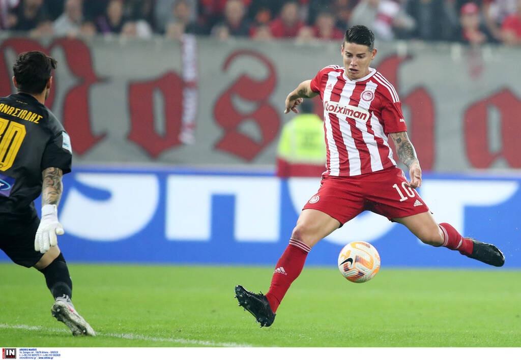Ολυμπιακός-ΑΕΚ 0-0: Έχασαν έδαφος και έκαναν «δώρο» στον Παναθηναϊκό