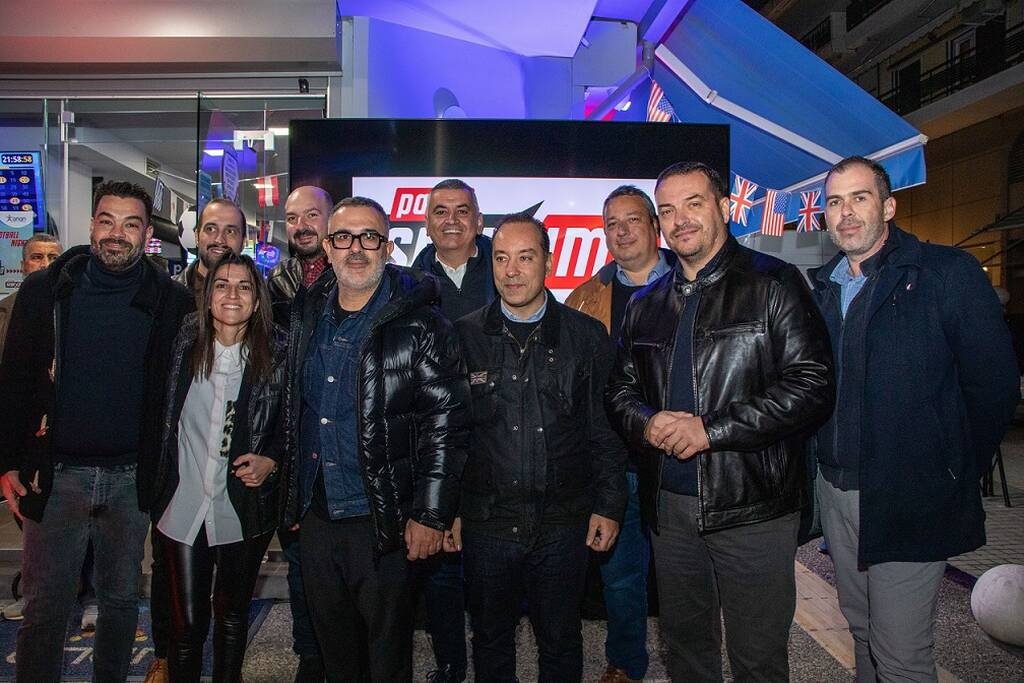 Ο αγώνας Αγγλία-ΗΠΑ όπως τον έζησαν οι φίλαθλοι σε κατάστημα ΟΠΑΠ στη Θεσσαλονίκη