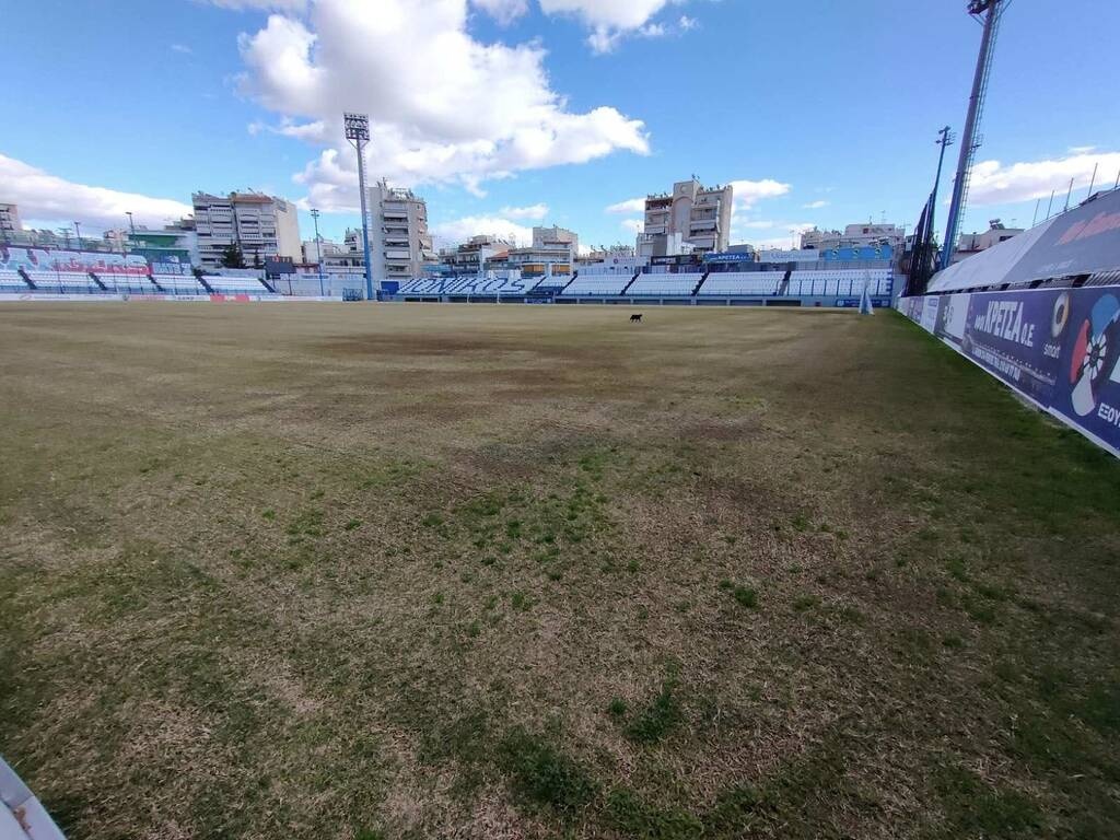 Ιωνικός: Συνεχίζονται τα έργα στο γήπεδο