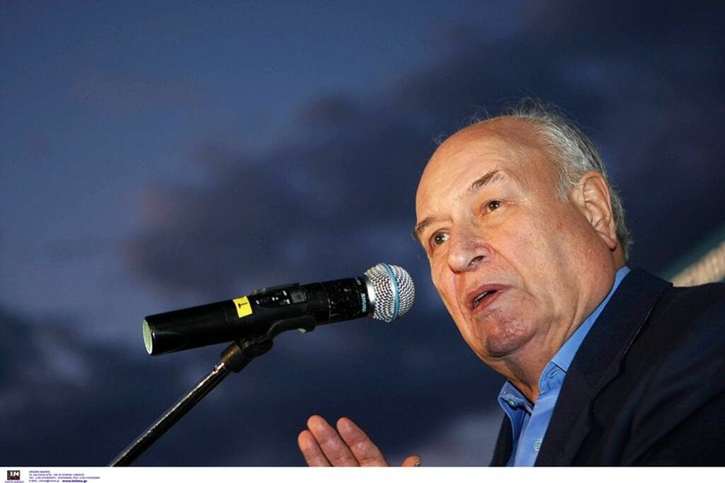Πέθανε ο Γιάννης Διακογιάννης