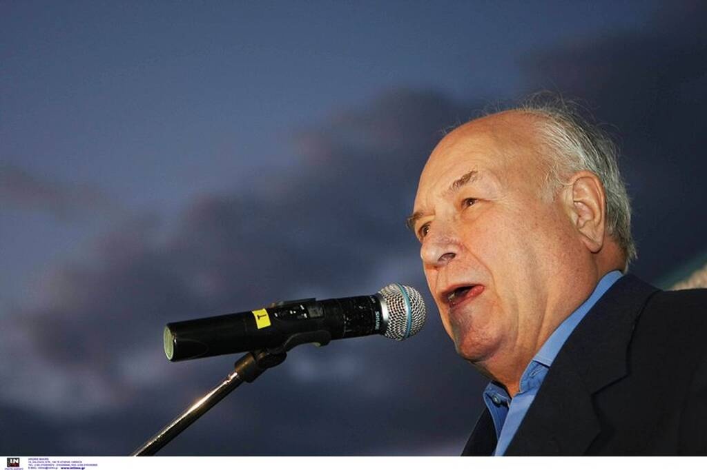 Πέθανε ο Γιάννης Διακογιάννης
