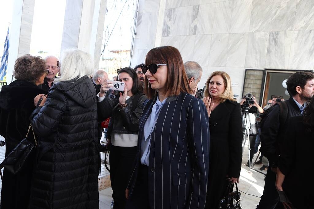 Γιάννης Διακογιάννης: Πλήθος κόσμου στο τελευταίο «αντίο»