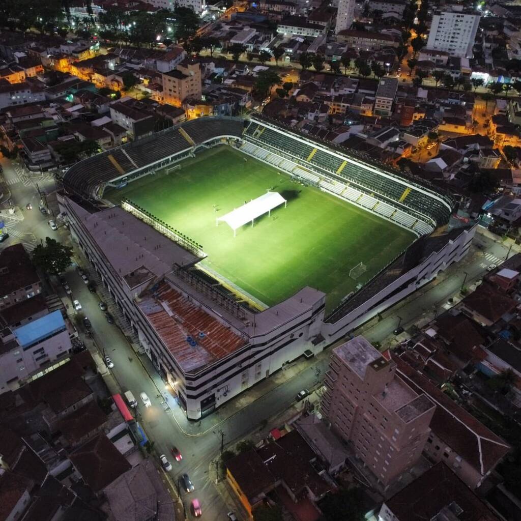 Πελέ: Νέο μήνυμα της κόρης του από το νοσοκομείο, μαζί με την υπόλοιπη οικογένεια του «Βασιλιά»