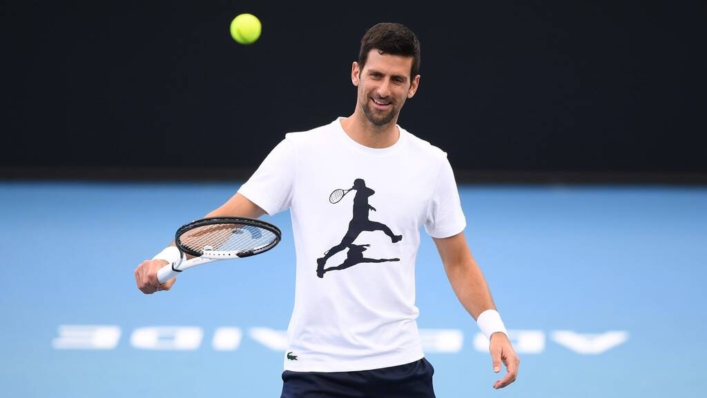 Australian Open: Στην Αυστραλία ο Τζόκοβιτς για το 22ο Grand Slam – Η πρώτη προπόνηση (photos)