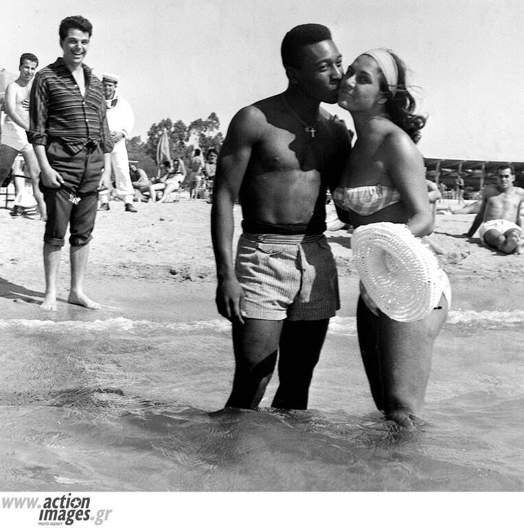 Πελέ: Η πρώτη του φορά στην Ελλάδα κόντρα σε Ολυμπιακό, Παναθηναϊκό και ΑΕΚ (photos)