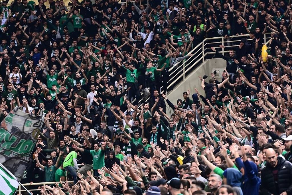 Παναθηναϊκός - Ολυμπιακός: Ζεσταίνεται η ατμόσφαιρα στο ΟΑΚΑ (photos)