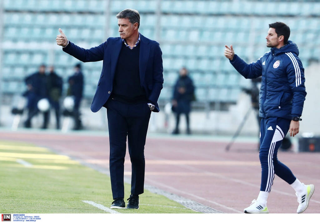 Βόλος-Ολυμπιακός 0-4: Πάρτι των Πειραιωτών στο Πανθεσσαλικό (vids+pics)