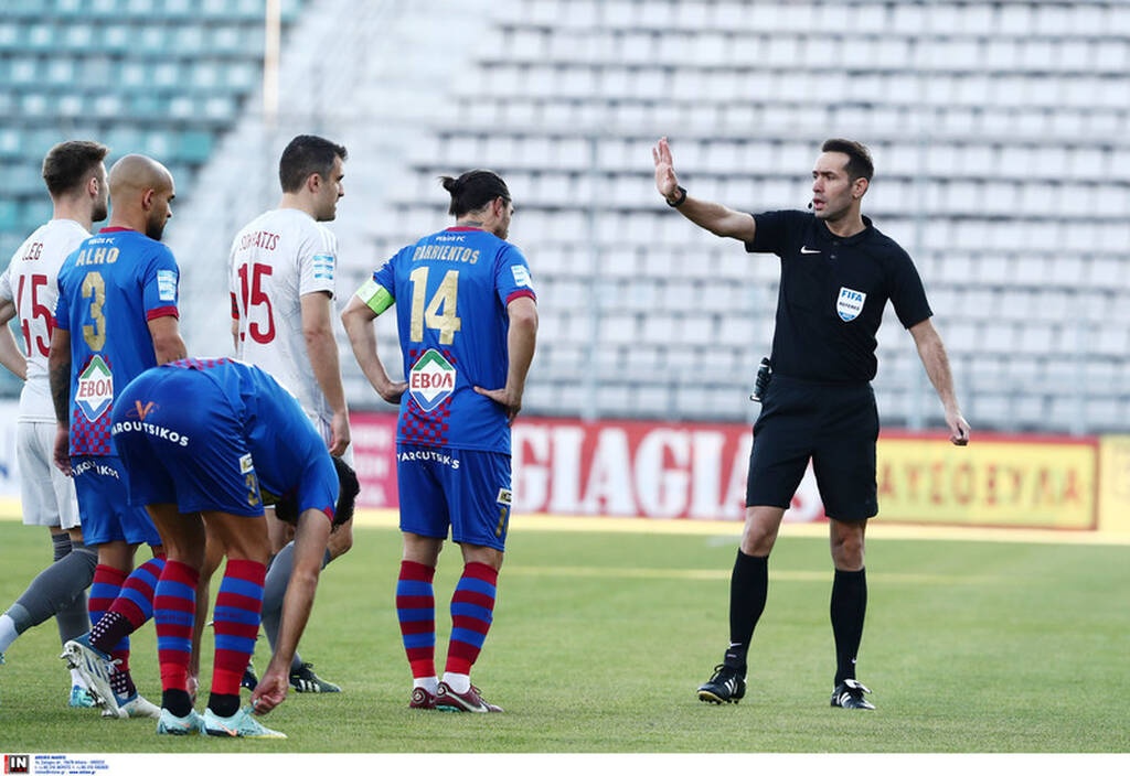 Βόλος-Ολυμπιακός 0-4: Πάρτι των Πειραιωτών στο Πανθεσσαλικό (vids+pics)