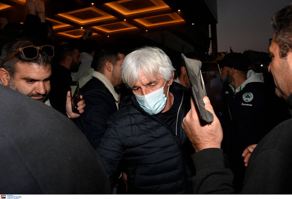 Οπαδοί του Παναθηναϊκού στο ξενοδοχείο πριν το ντέρμπι με την ΑΕΚ