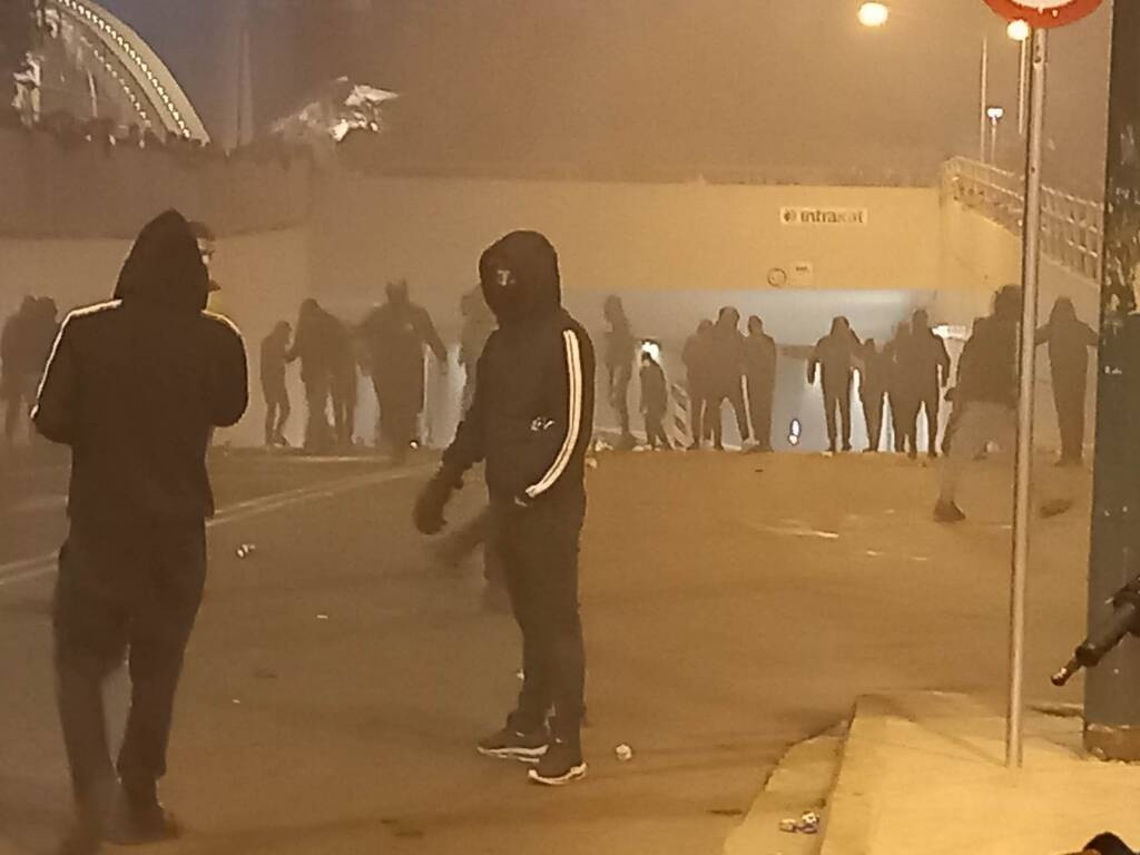 ΑΕΚ - Παναθηναϊκός: Δακρυγόνα δύο ώρες πριν το ντέρμπι (photos)