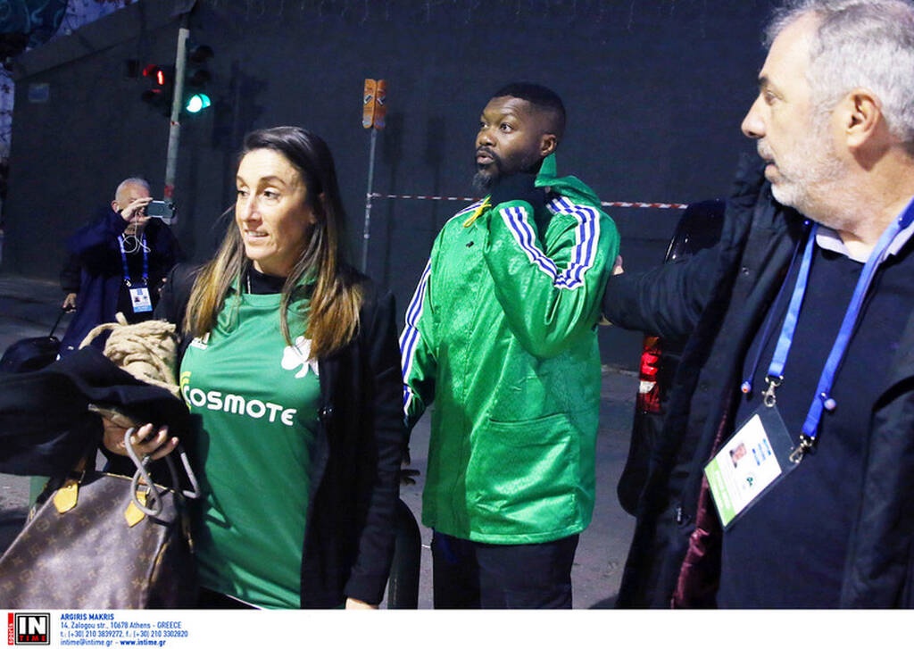 Παναθηναϊκός-ΠΑΟΚ: Τρέλα για Σισέ και Μπεργκ στη Λεωφόρο! (video)