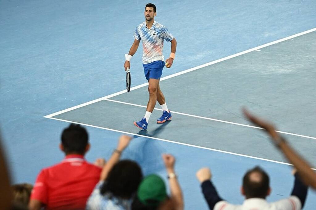 Τσιτσιπάς-Τζόκοβιτς: Ασταμάτητος ο Σέρβος κατέκτησε ξανά το Australian Open με 3-0 σετ (vids+pics)